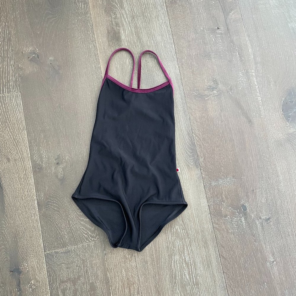 Yumiko Nadja Leotard